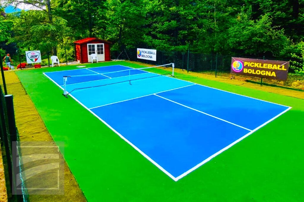 CAMPO DA PICKLEBALL CON RESINE WIMBLEDON PAINT